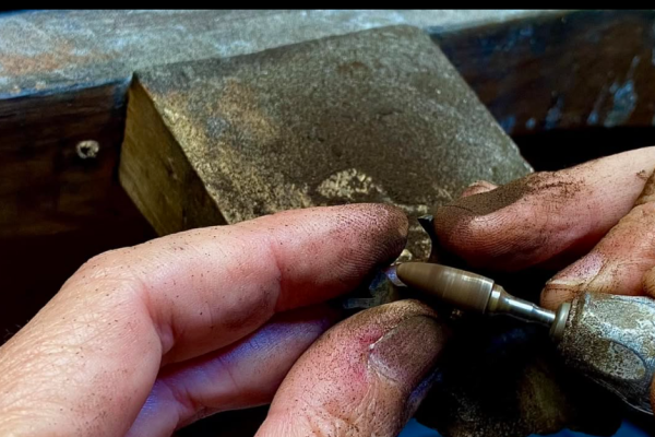 Vive la experiencia de ser joyero/a por un día